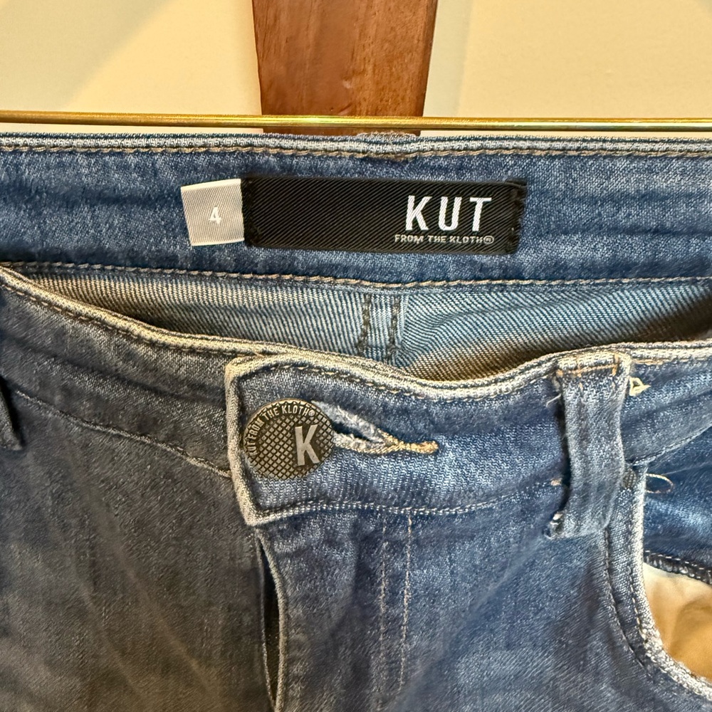 Kut from the Kloth Medium Blue Jeans